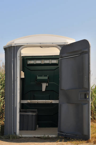 Portable Toilet Options We Offer in Vardaman, MS